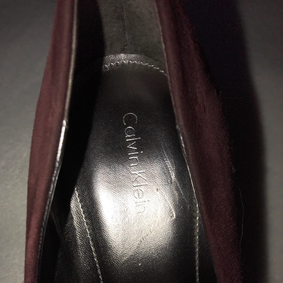 Calvin Klein Suede heels - Picture 3 of 7